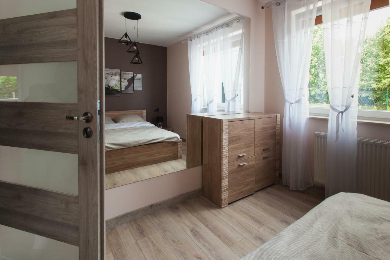 Apartamenty Sady Naleczowskie Exteriör bild